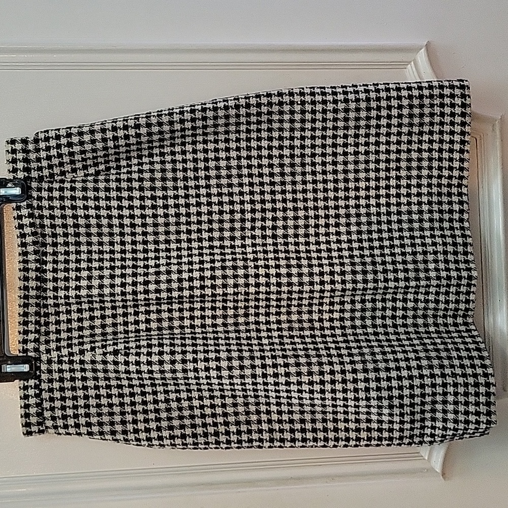 Jeanette for St Martin 1985 Skirt.  Houndstooth plaid, fully lined sz 14 V2